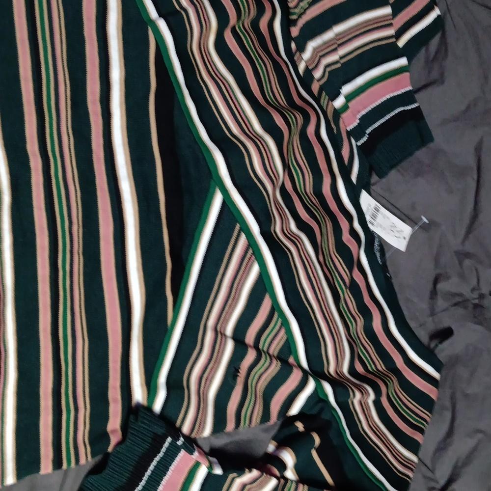 Green strip top